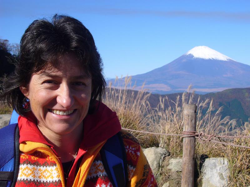 foto_20081114_1008_02.jpg - [de]Hatten wir schon Bilder von uns mit Fuji gemacht?[en]Did we already take a photo of us with Fuji-san?