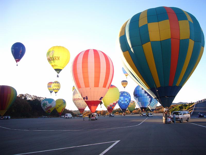foto_20081120_0705_01.jpg - [de]Start frei zur ersten Fahrt in Motegi 2008.[en]Ready for take-off for the first flight in Motegi 2008.