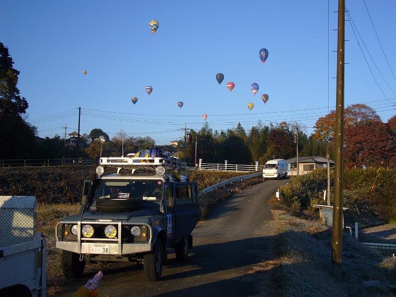 foto_20081121_0705_01.jpg - [de]Geschäftiges Treiben an den ganzen möglichen Zielkreuzungen.[en]All the intersections are pretty busy with chase cars.