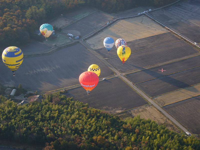 foto_20081124_0731_01.jpg - [de]Spannende Anfahrt auf das Zielkreuz.[en]Approach to the target.